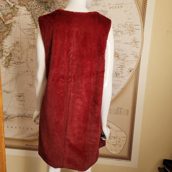 Belle'zza burgundy red faux fur long length lined vest cozy soft boho mob wife S - Picture 8 of 8